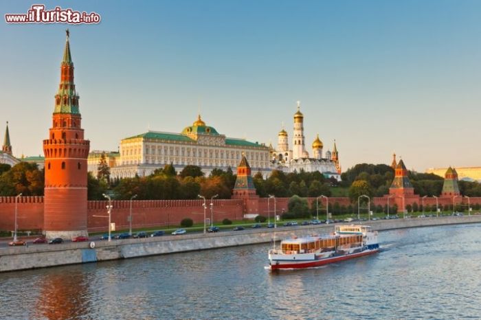 CROCIERA IN RUSSIA: LA VIA DEGLI ZAR
